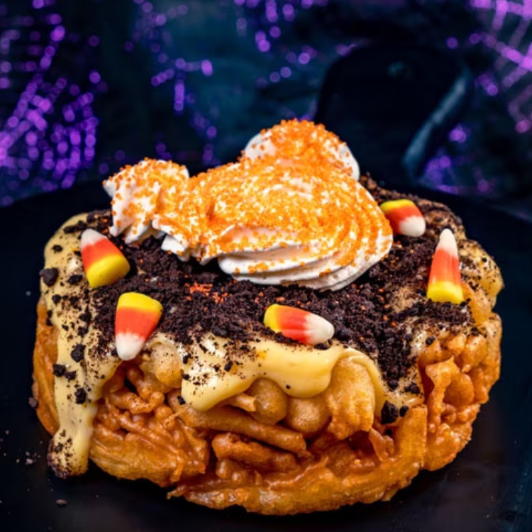 There is brand-new Halloween food and drinks at Disneyland!