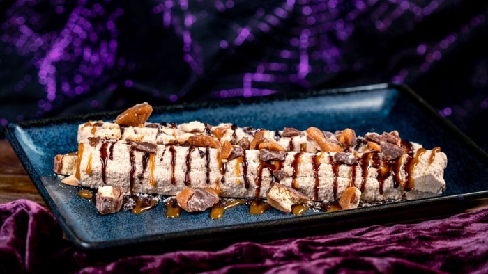 Trick or Treat Sweets Churro is the perfect Halloween churro to get at Disneyland this Halloween season!